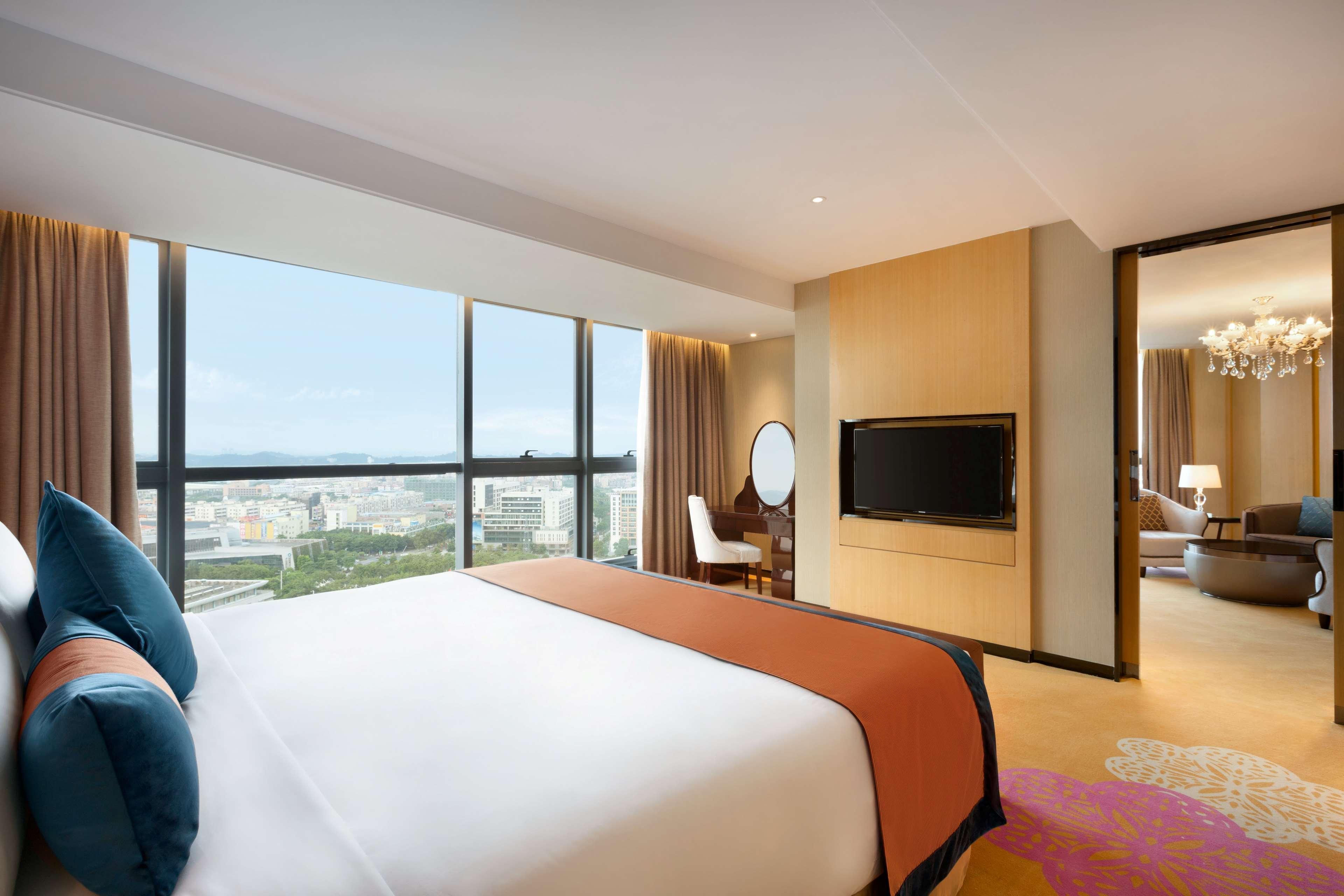 Ramada Foshan Nanhai Exterior foto